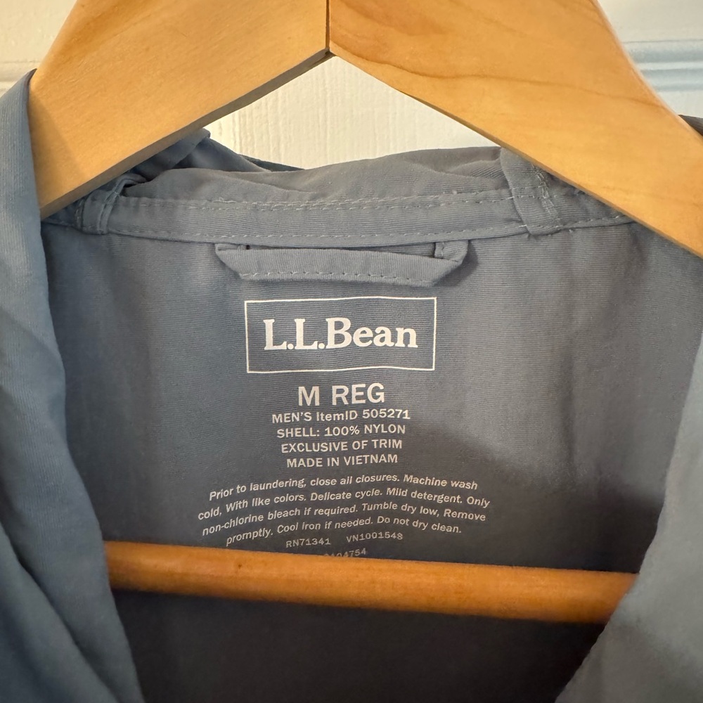 L.L. Bean Men's Mountain Classic Anorak, Multi-Color - Medium - Picture 4 of 5